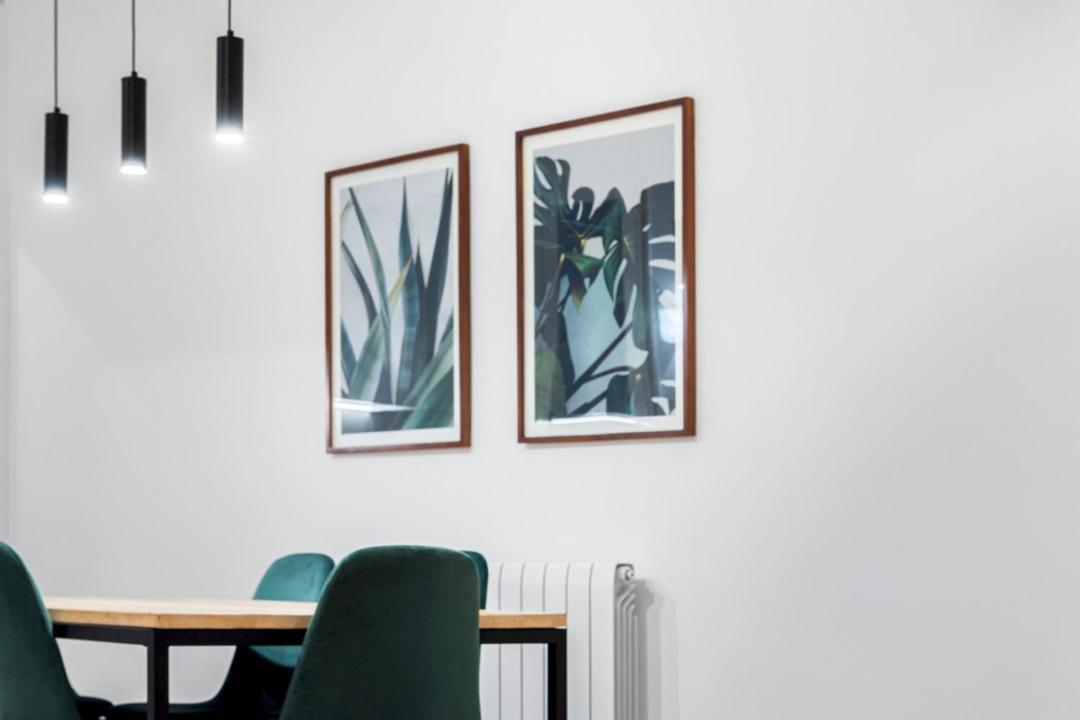 2 Bedrooms 1 Bathroom Furnished - Centro - Equipped & Stylish - Minty Stay マドリード エクステリア 写真